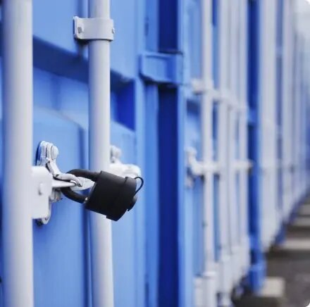 LaDepozit - Servicii mutari si depozitare self-storage